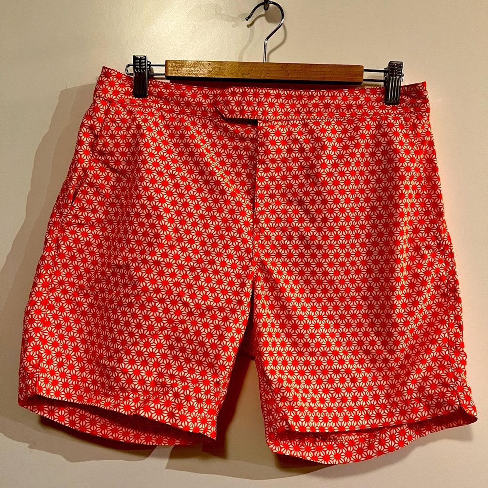 Men’s J.Crew Swim Trunks, floral pattern / size 31 / 7inch length - LIKE NEW